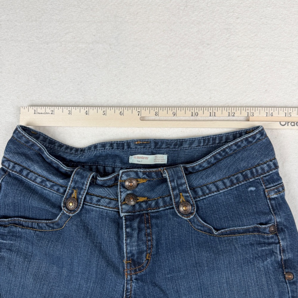 No Boundaries Womens Denim Bermuda Shorts Dark Wash Size 7 NB38SQ2603 - Picture 2 of 9
